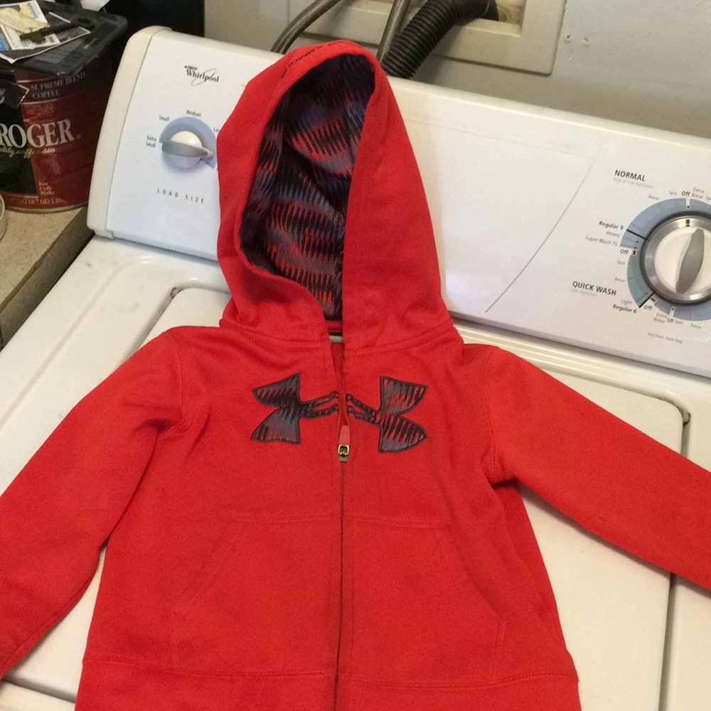 Boys 4t Red Under Armour Hoodie